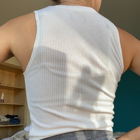 High neck tank top - Picture 4 of 4